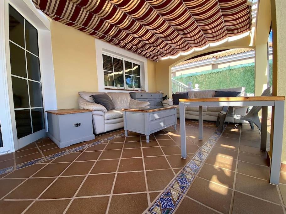 Comfortable Family House With Pool And Jacuzzi Costa De Antigua Bagian luar foto