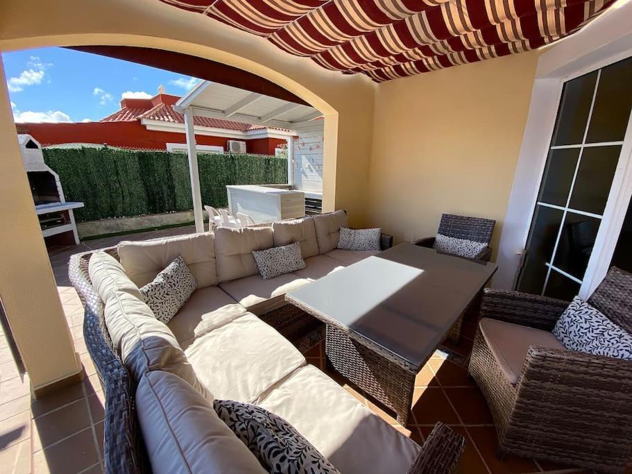 Comfortable Family House With Pool And Jacuzzi Costa De Antigua Bagian luar foto